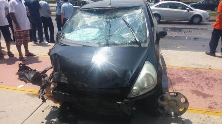 Maltepe Sahilyolu Savaş Alanına D&ouml;nd&uuml;: 1 &Ouml;l&uuml; 1 Yaralı