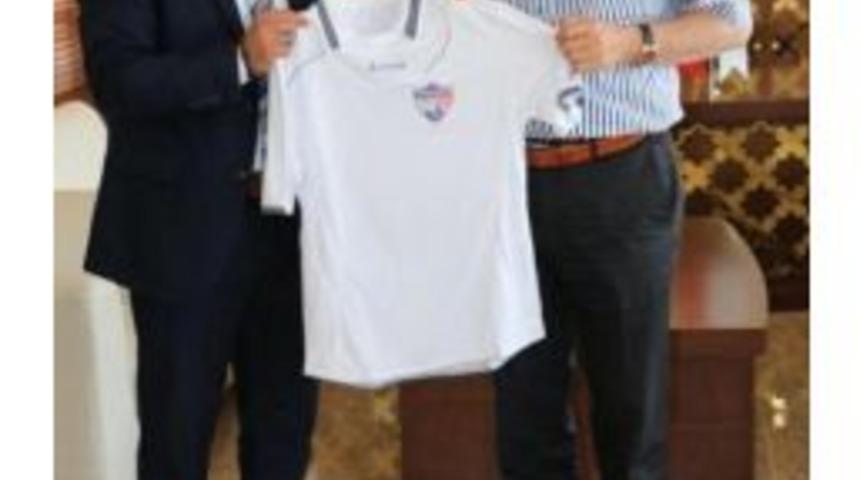 İskenderun Spor&rsquo;dan Başkan Savaş&rsquo;a Ziyaret