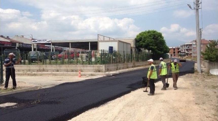 İneg&ouml;l&rsquo;de Asfaltlama &Ccedil;alışmaları Devam Ediyor