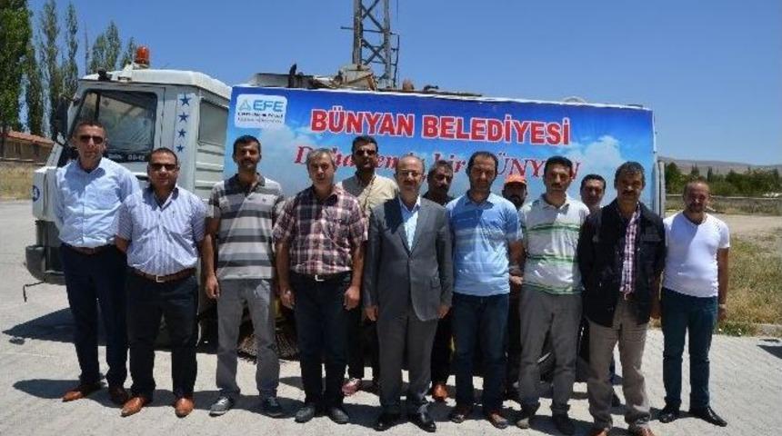 B&uuml;nyan Belediyesi Ara&ccedil; Filosunu Genişletmeye Devam Ediyor