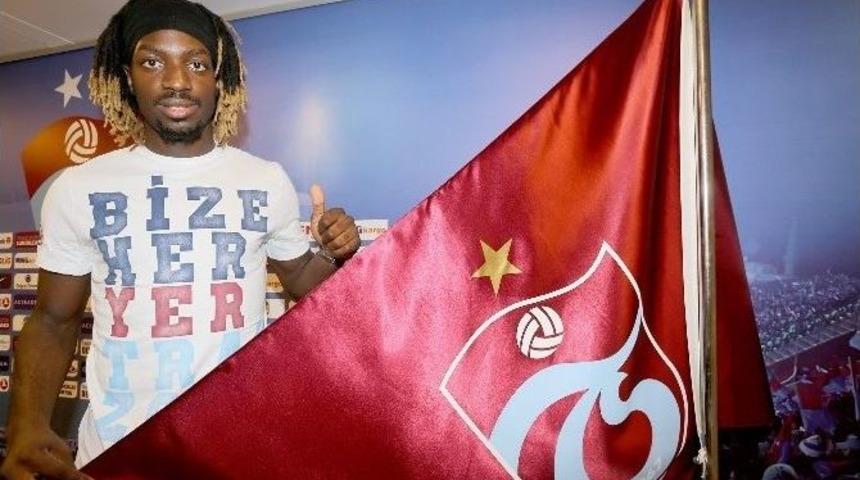 Trabzonspor Cavanda İle 4 Yıllık Anlaşma İmzaladı