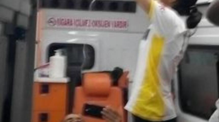 Silvan&rsquo;da Trafik Kazası: 3 Yaralı