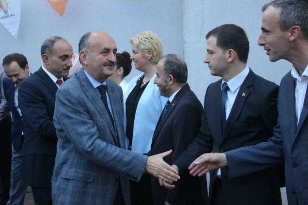 Sağlık Bakanı Mehmet M&uuml;ezzinoğlu: