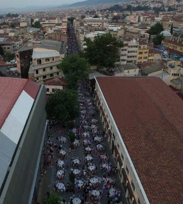 Bursa’da 12 Bin Kişilik Dev İftar