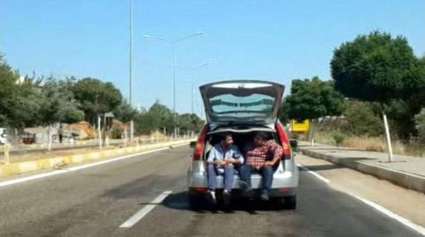 Bagaja Binip Canlarını Tehlikeye Attılar