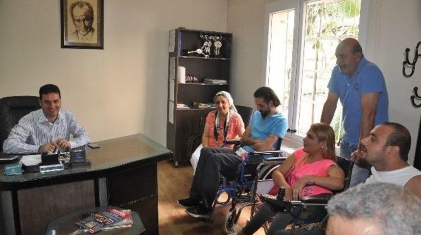 Ataşbak&rsquo;dan Engelli Sporculara Y&uuml;zme Havuzu Kolaylığı