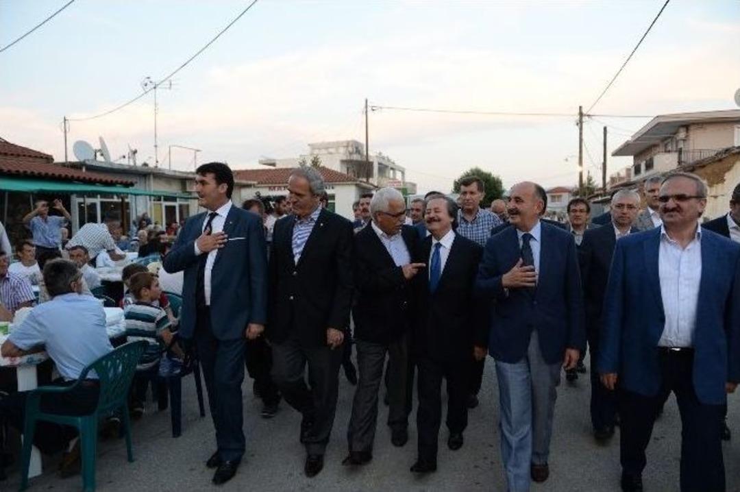 Batı Trakya&rsquo;da Binlerce Kişiyi Buluşturan Kardeşlik İftarı