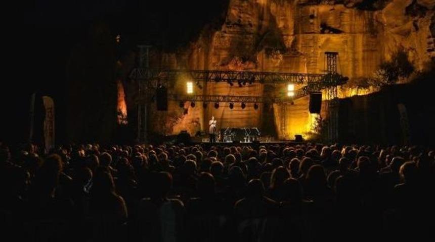 Antik Taş Ocağında Grammy &Ouml;d&uuml;ll&uuml; Gruptan Konser