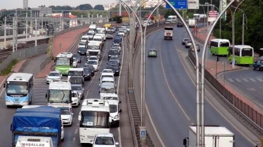 Yollarda Bayram Tatili G&ouml;&ccedil;&uuml;