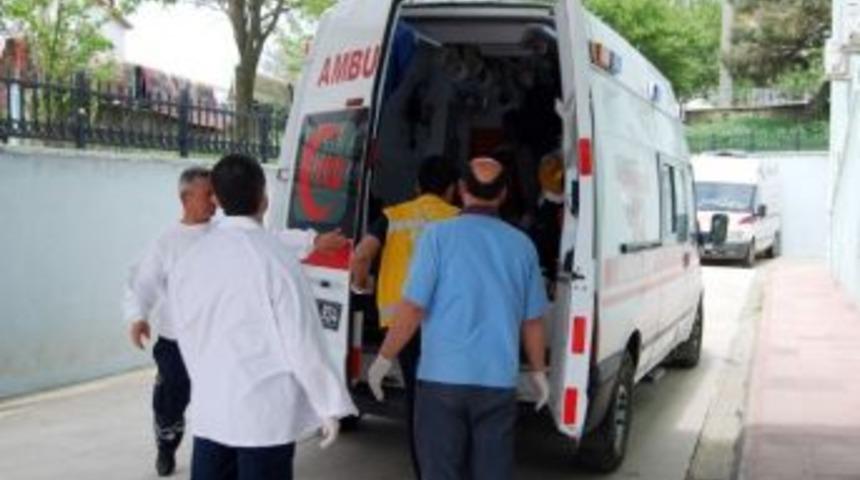 Hafriyat Kamyonu 50 Metrelik U&ccedil;uruma D&uuml;şt&uuml;