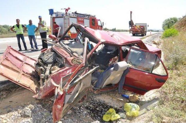 Bayram Tatili Yolunda Kaza: 1 Ölü, 5 Yaralı
