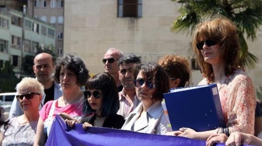 Kadın Avukata Polis Koruması