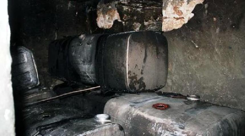 Akaryakıt Deposunda Yangın &Ccedil;ıktı: 1 &Ouml;l&uuml;