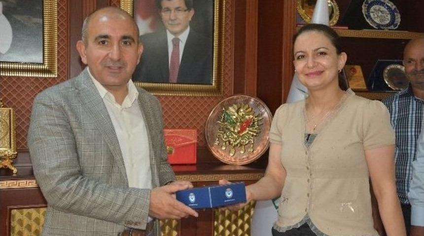 İş&ccedil;i Sendikasından Başkan Kara&rsquo;ya Ziyaret