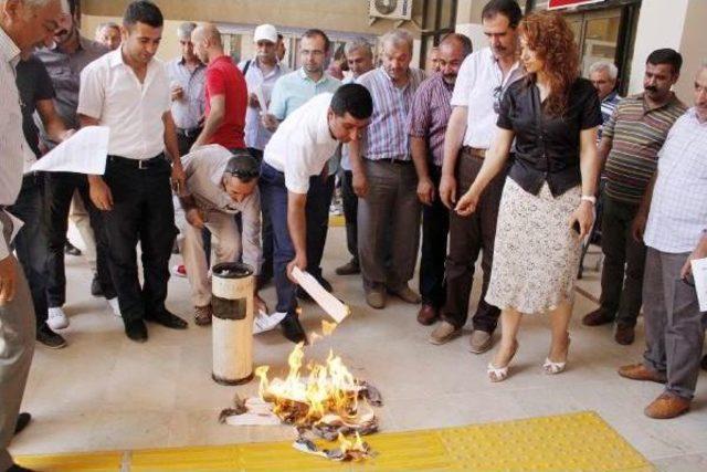 Şanlıurfa&rsquo;Da Memurlardan Protesto 2