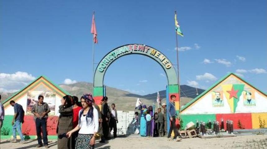 Beyt&uuml;şşebap'ta 2 Pkk'lının Cenazesinde Olaylar &Ccedil;ıktı