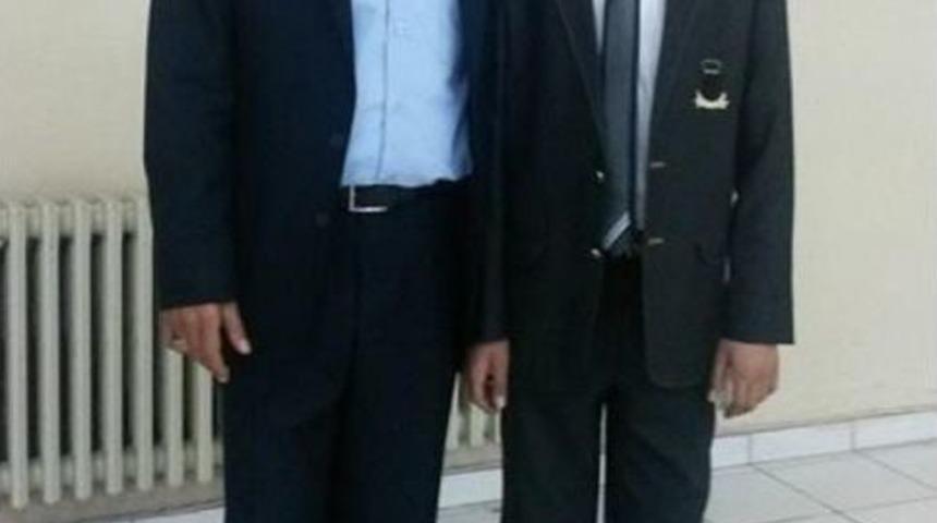 Kestel'de &Ccedil;ocukların Dondurma Kavgasına Aileler Karıştı: 2 Yaralı