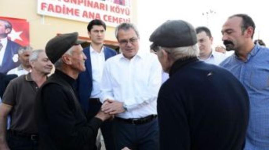 Vali Deniz, Cemevi&rsquo;ni Ziyaret Etti