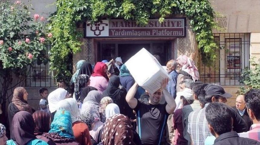 Mardin&rsquo;deki Suriyeli Ailelere Yardım