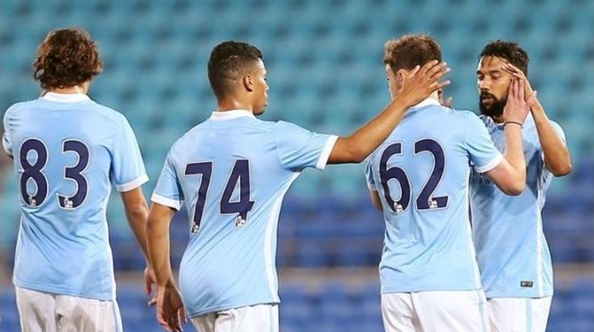 Enes &Uuml;nal, İlk Ma&ccedil;ına &Ccedil;ıktı