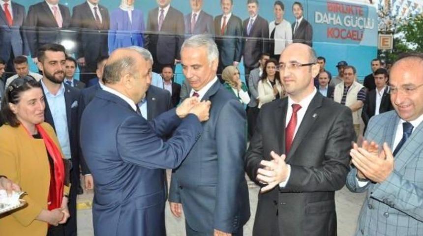 Eski Belediye Başkanı Uyuşturucudan Tutuklandı