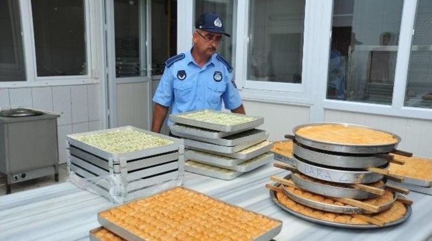 Kepez Bayrama Hazır