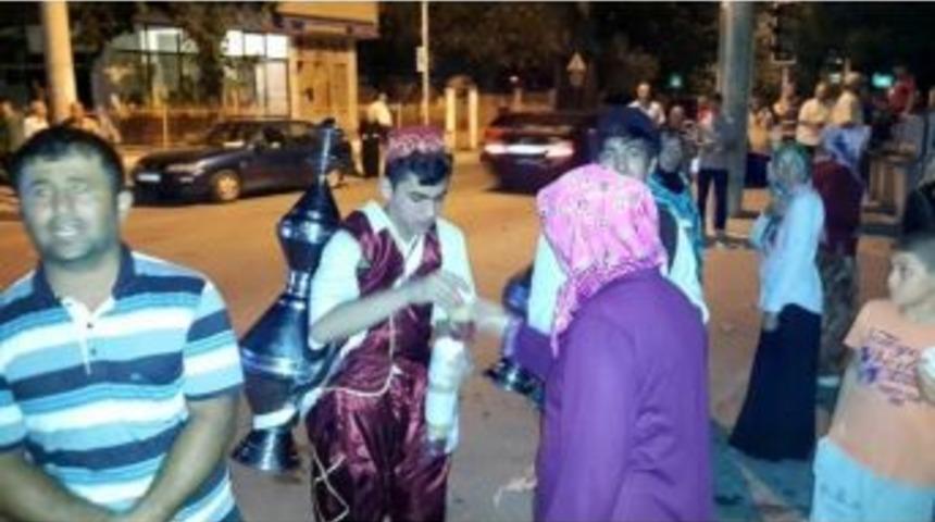 K&ouml;rfez&rsquo;de Ağızlar Osmanlı Şerbetiyle Tatlanıyor