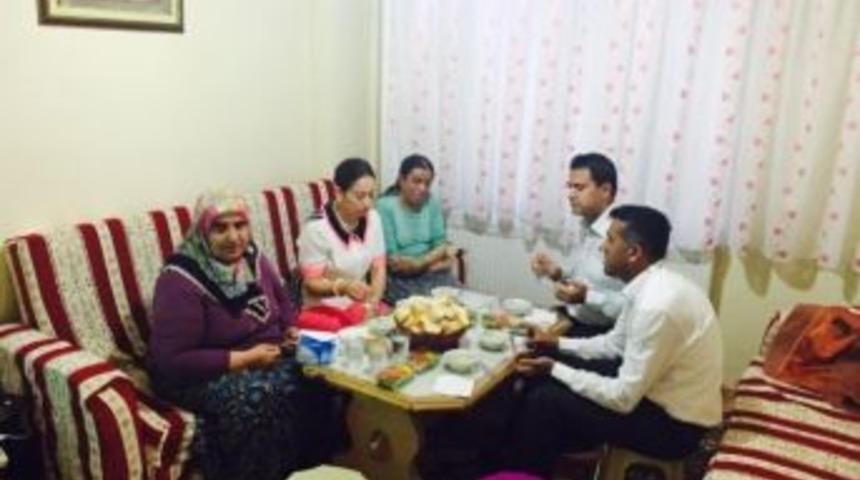 Kapaklı Kaymakamı Gürbüz’den Çat Kapı Ziyaret