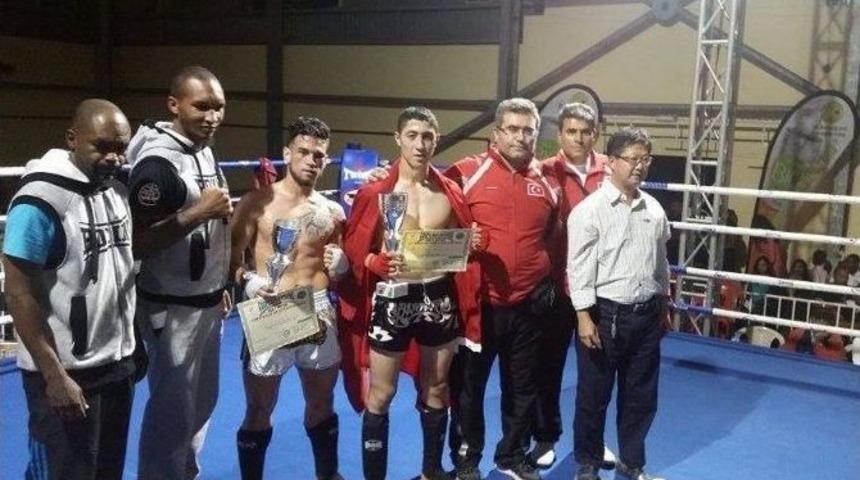 Haliliye Belediyesporlu Oğuz, Kıtalar Arası Şampiyon Oldu