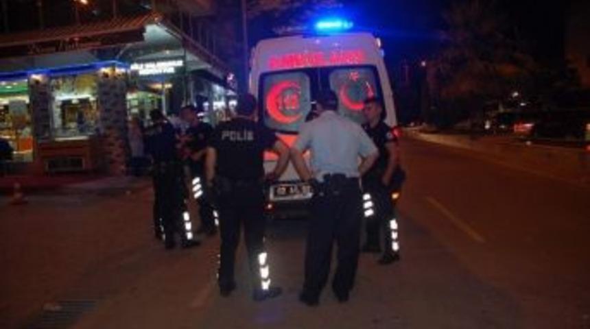 Adıyaman&rsquo;da Alkoll&uuml; Şahıs Kendini Bı&ccedil;akla Yaraladı