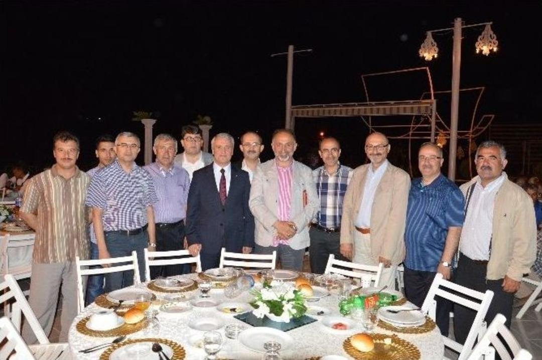 Esimder&rsquo;liler İftarda Buluştu