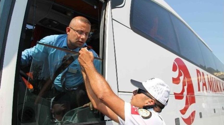 Otob&uuml;slere Bayram Denetimi