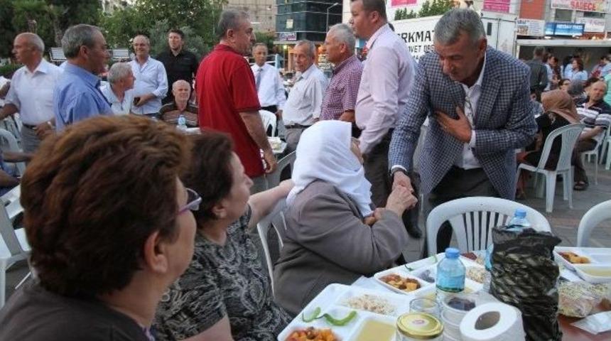 Gaziemir&rsquo;de Ramazan Ayının Son İftarı