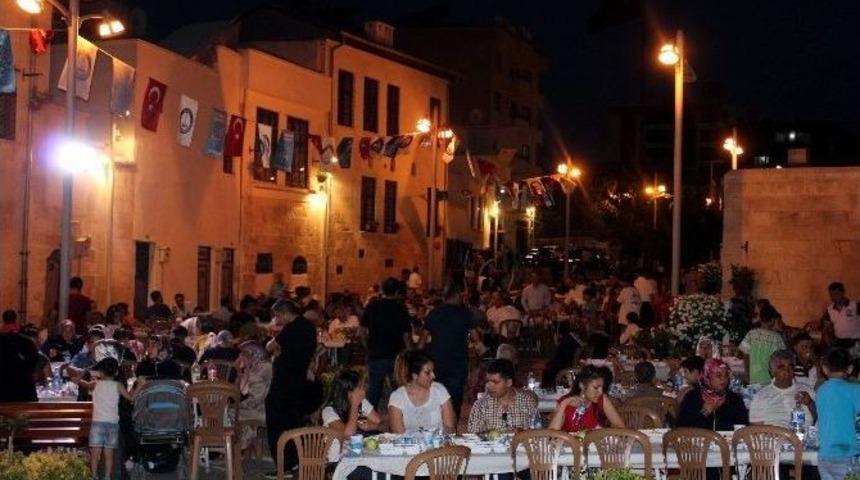 Şahinbey Ve M&uuml;siad&rsquo;tan İftar Yemeği