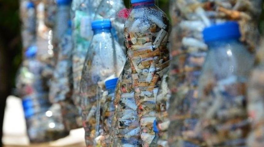 (&ouml;zel Haber) Kumsalda Topladıkları İzmaritlerle Mesaj Verdiler