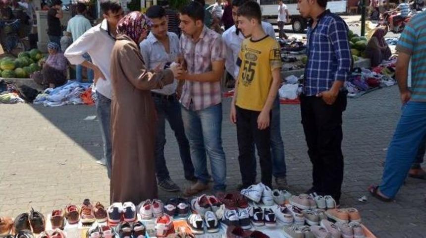 Bayram Arifesinde Bit Pazarında Yoğunluk