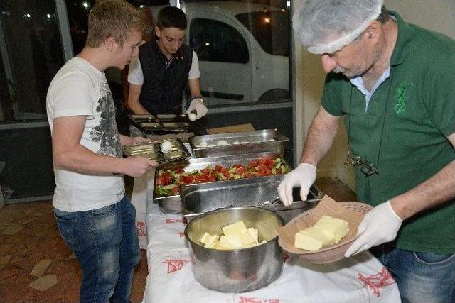 Ramazan Ayının Son Sahurunu Yapıldı