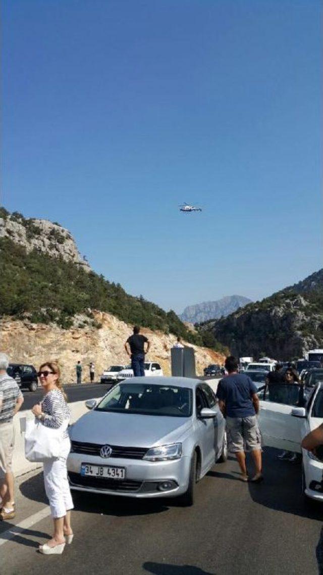 Antalya- Korkuteli Karayolunda Trafik Durdu (2)