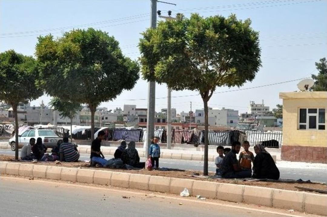 Suriyeliler Bayramı Parklarda Karşıladı