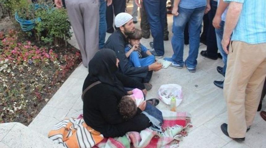 Suriyeli G&ouml;&ccedil;menlerin Buruk Bayramı