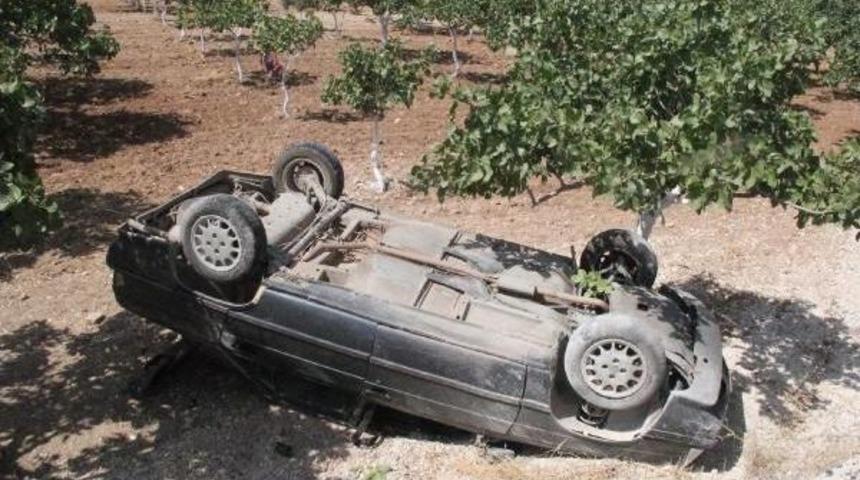 Şanlıurfa&rsquo;Da Otomobil Devrildi: 4 Yaralı