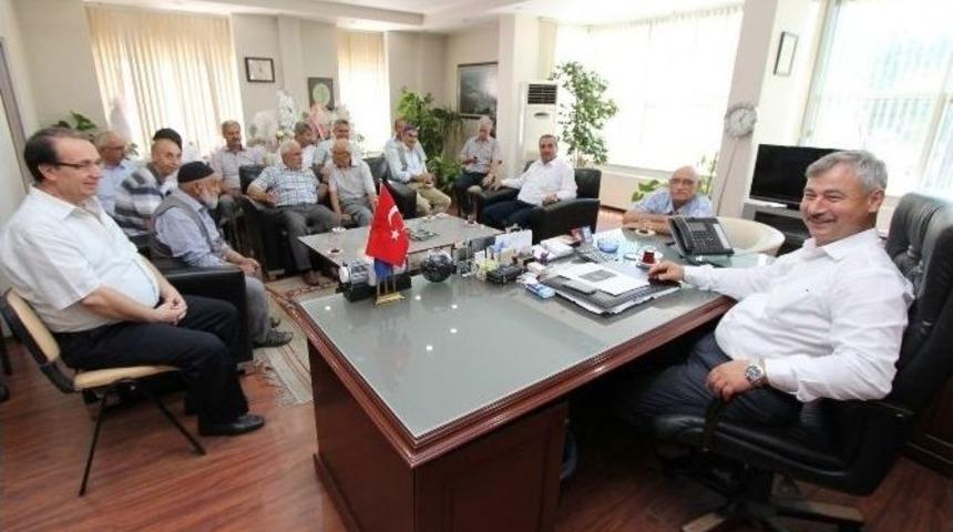 Başkan Yaralı Halkla Bayramlaştı