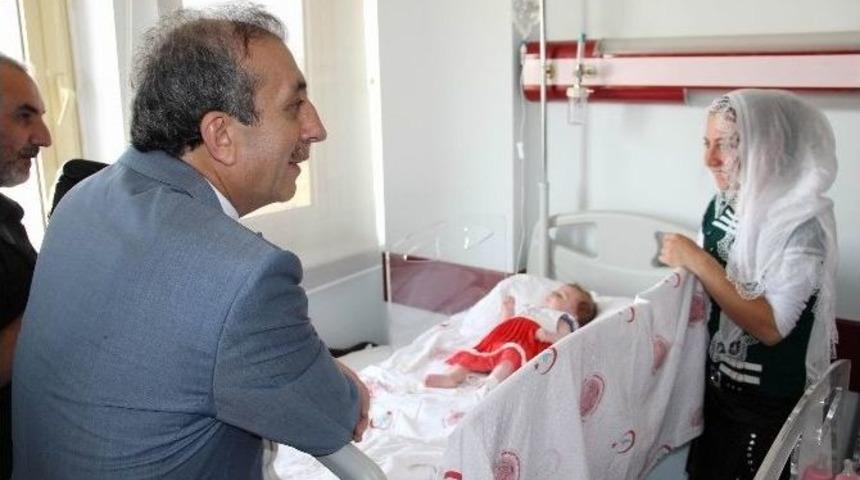 Bakanların Bayram Ziyaretleri S&uuml;r&uuml;yor