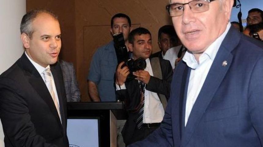 Bakan Kılı&ccedil;, Bayramı Memleketinde Kutladı