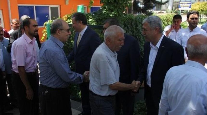 Belediyelerden Ortak Bayramlaşma