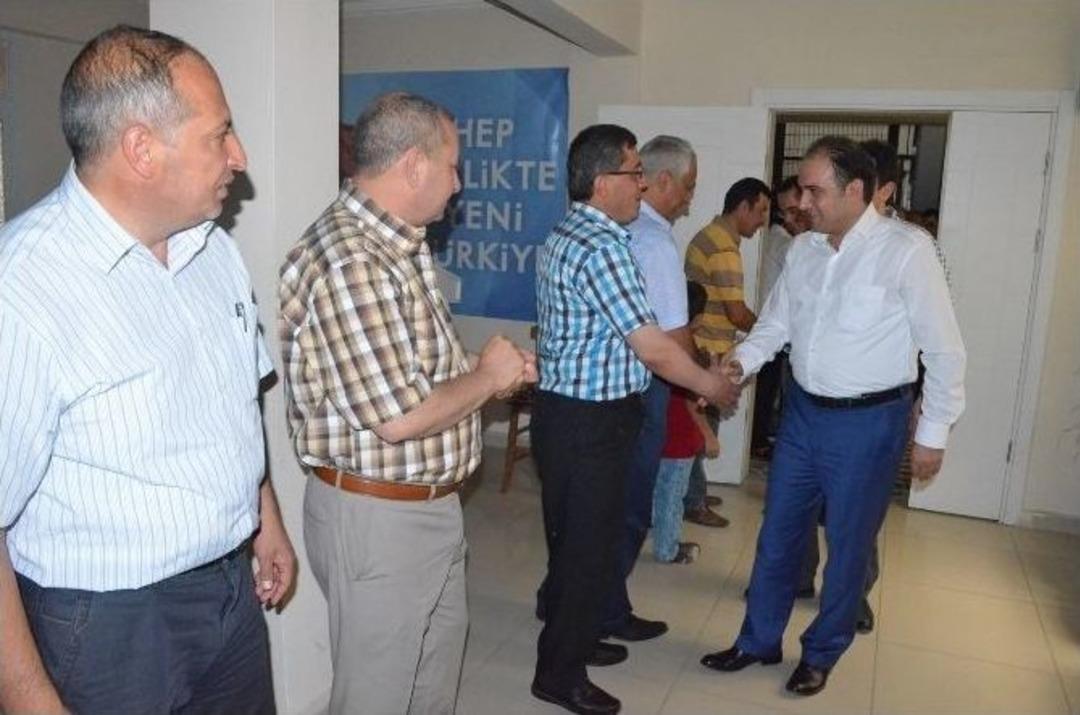 Milletvekili Baybatur, Kula&rsquo;daki Bayramlaşma T&ouml;renine Katıldı