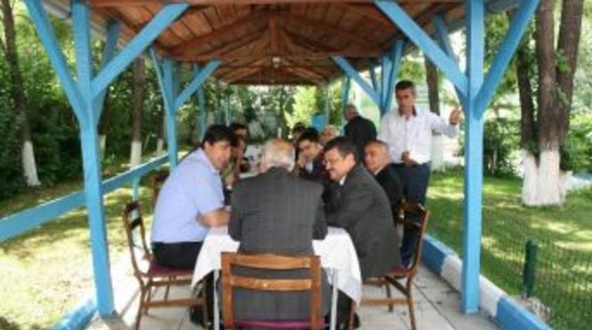 Pasinler&rsquo;de Bayramlaşma &Ouml;ğretmenevinde Yapıldı