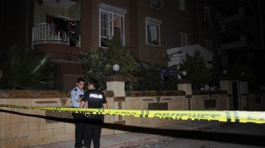 Antalya&rsquo;da Kız Ka&ccedil;ırma Kavgası: 1 Yaralı