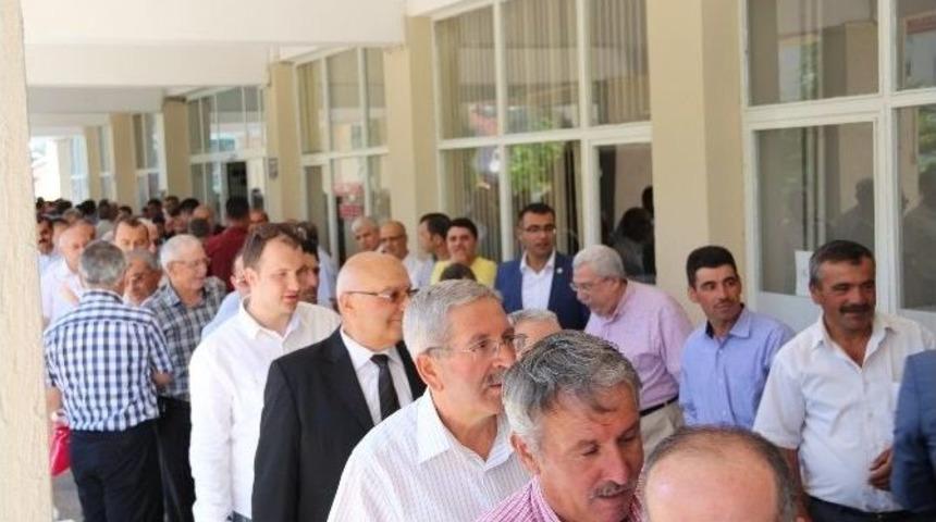 Demirci&rsquo;de Bayram Kutlamaları