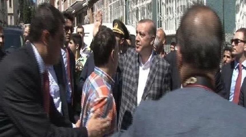 Erdoğan, Eski Kur'an Hocasını Ziyaret Etti